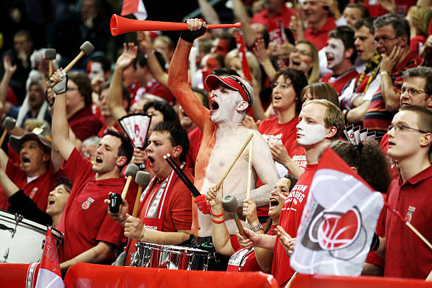 城的高压逼 城的高压逼