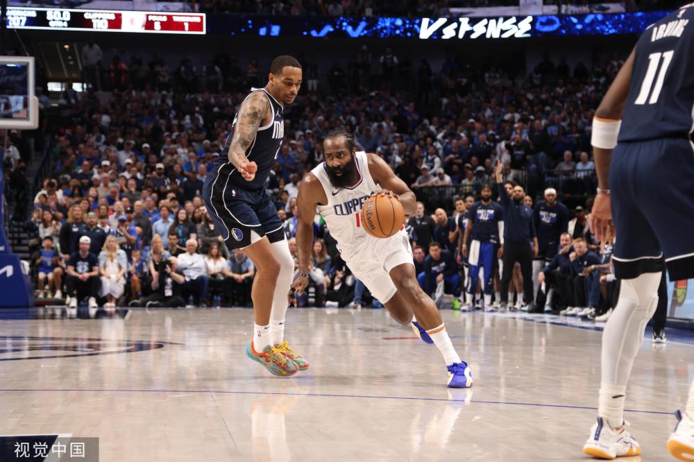 表现却异常 表现却异常