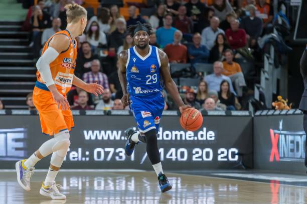 轻球员开始 轻球员开始