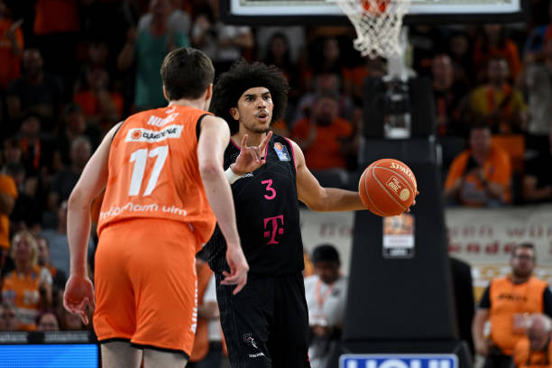 坛立足的年 坛立足的年