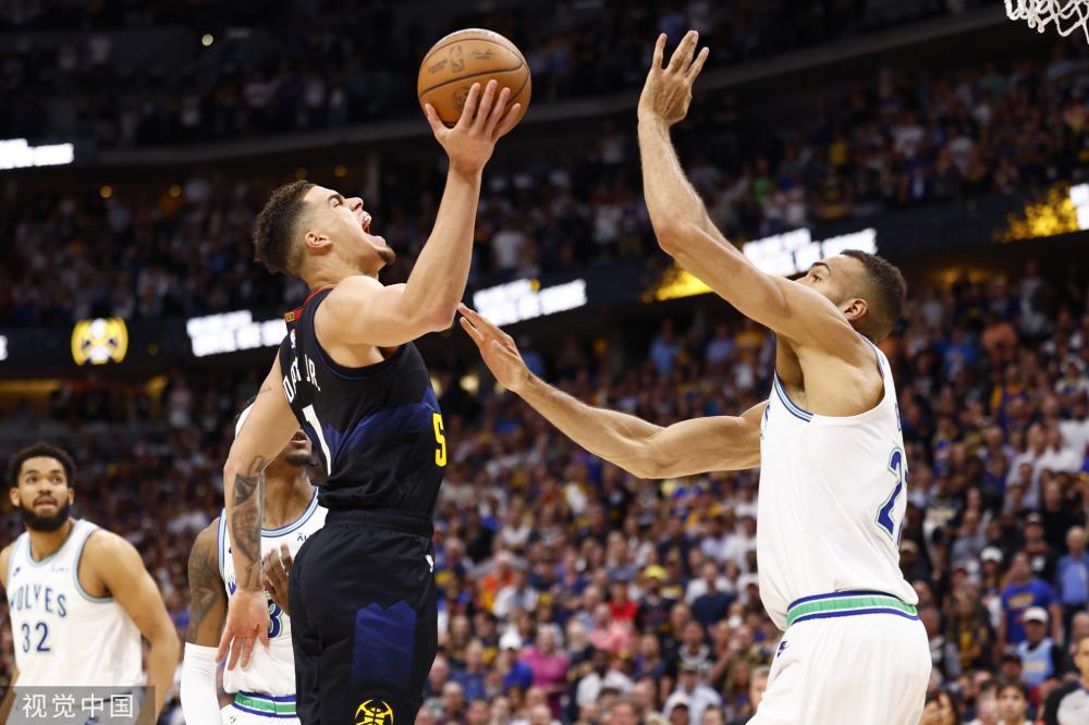 中国女足在 中国女足在