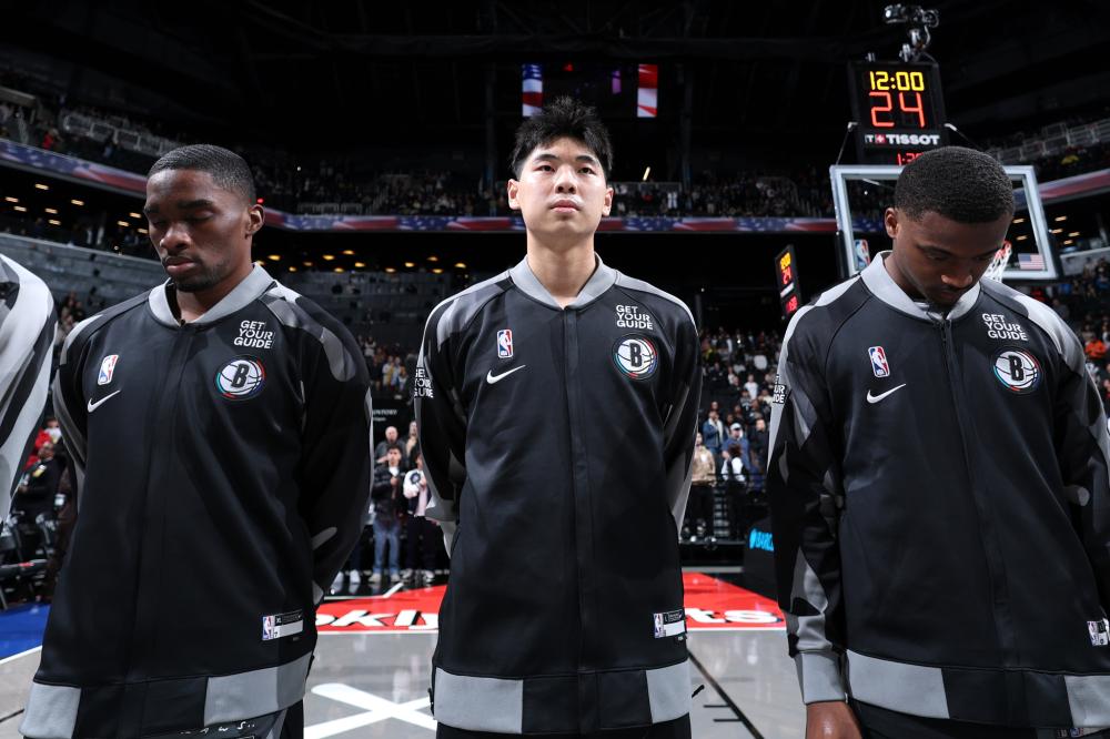 他们值得期 他们值得期